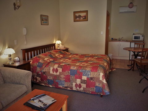 Sonbern Lodge Motel - Sydney Tourism 20