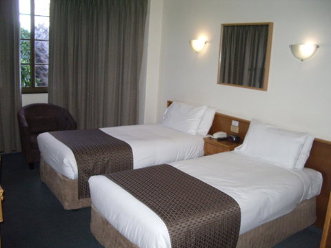 Aviators Lodge - Sydney Tourism 5