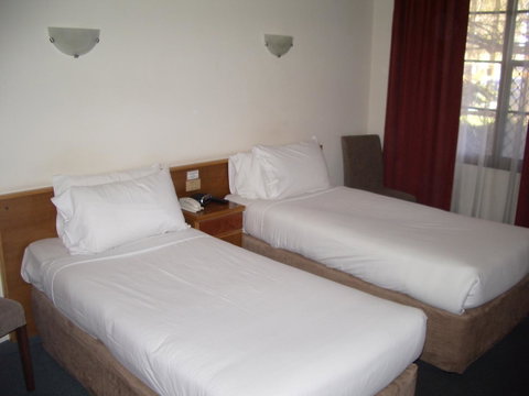 Aviators Lodge - Sydney Tourism 20