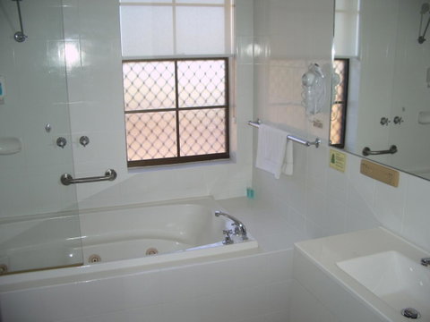 Aviators Lodge - Sydney Tourism 31