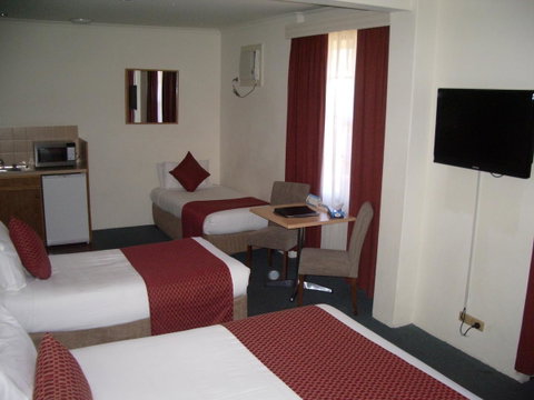 Aviators Lodge - Sydney Tourism 10