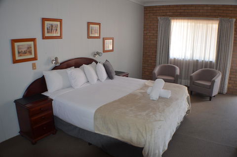 Deer Park Motor Inn Armidale - Sydney Tourism 5