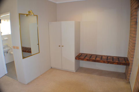 Deer Park Motor Inn Armidale - Sydney Tourism 35
