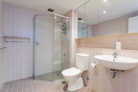 Glenelg Holiday Apartments-Pier - Sydney Tourism 5