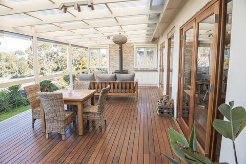Port Lincoln Seaside Home - Sydney Tourism 9