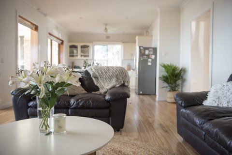 Port Lincoln Seaside Home - Sydney Tourism 4