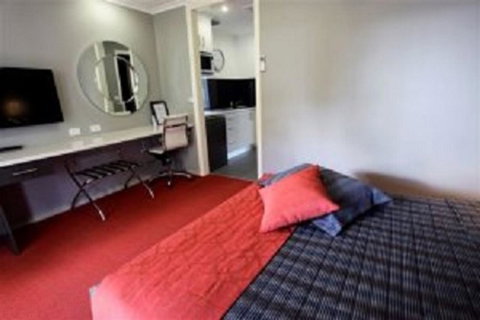 Cattlemans Country Motor Inn & Serviced Apartments - Sydney Tourism 30
