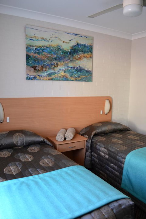 Cattlemans Country Motor Inn & Serviced Apartments - Sydney Tourism 39