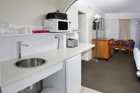 Aston Motel Yamba - Sydney Tourism 36