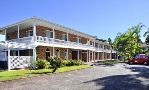 Aston Motel Yamba - Sydney Tourism 3