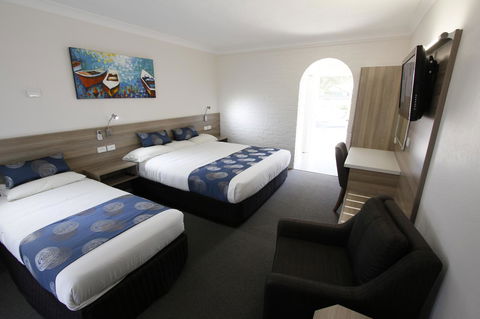 Aston Motel Yamba - Sydney Tourism 1