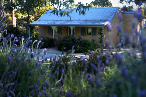 Donnybrook Cottages - Donnybrook - Sydney Tourism 0
