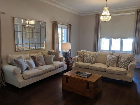 Belmore Cottage - Sydney Tourism 19
