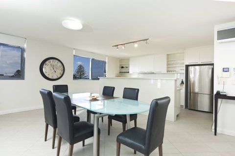 Sevan Apartments Forster - Sydney Tourism 4
