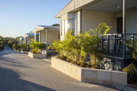 Karrinyup Waters Resort - Sydney Tourism 9