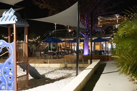Karrinyup Waters Resort - Sydney Tourism 13