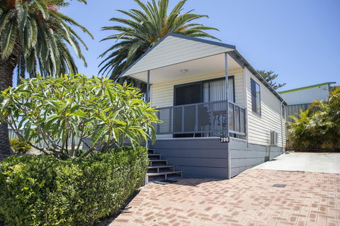 Karrinyup Waters Resort - Sydney Tourism 36