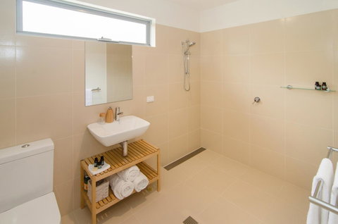 Margaret River Beach Studios - Sydney Tourism 3