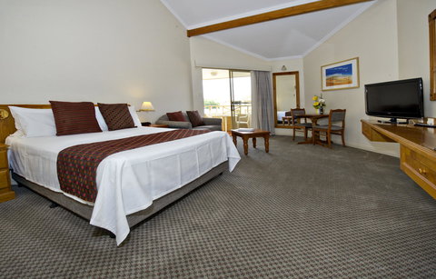 Abbey Beach Resort - Sydney Tourism 14