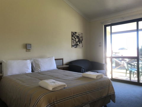 Karri Forest Motel - Sydney Tourism 27