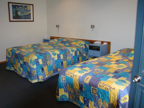 Dunsborough Central Motel - Sydney Tourism 27