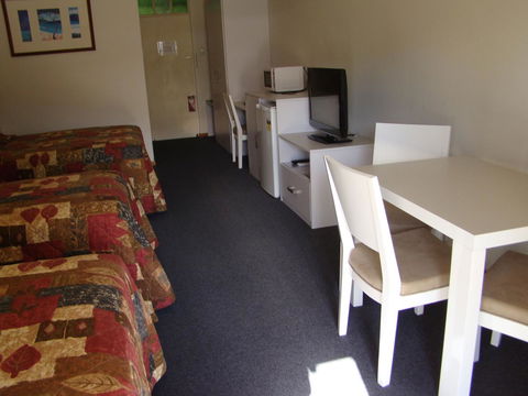 Dunsborough Central Motel - Sydney Tourism 9