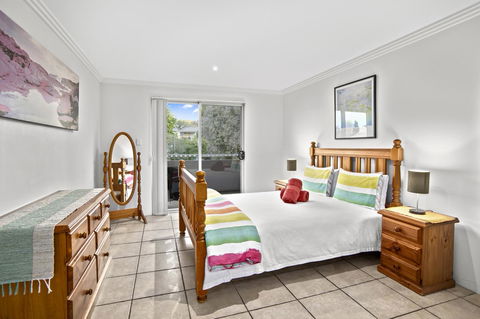 Villa On Fearn - Sydney Tourism 6