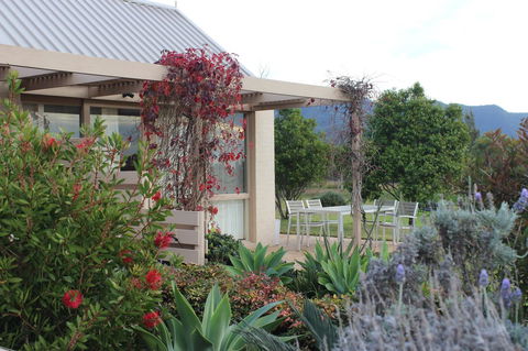 Grapevines Boutique Accommodation - Sydney Tourism 24