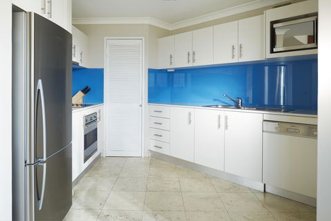 Seashells Scarborough - Sydney Tourism 7