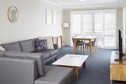 Seashells Scarborough - Sydney Tourism 5