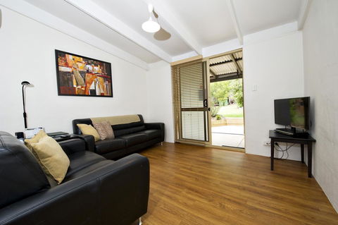 Peppermint Brook Cottages - Sydney Tourism 6