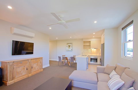 The Remington Muswellbrook - Sydney Tourism 25