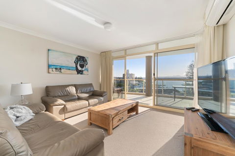 Northpoint Apartments - Sydney Tourism 1
