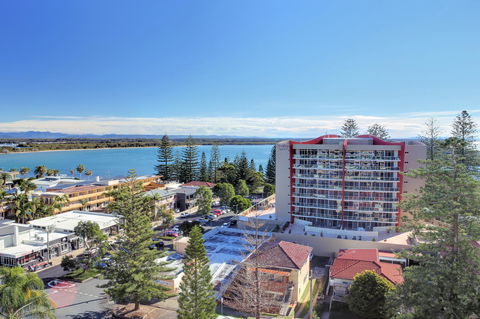 Northpoint Apartments - Sydney Tourism 16