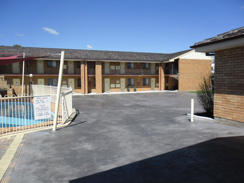 Ben Chifley Motor Inn - Sydney Tourism 35