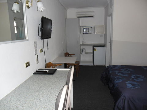 Ben Chifley Motor Inn - Sydney Tourism 31