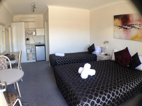Ben Chifley Motor Inn - Sydney Tourism 29