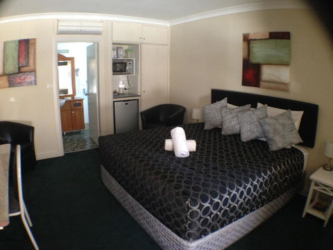Ben Chifley Motor Inn - Sydney Tourism 22