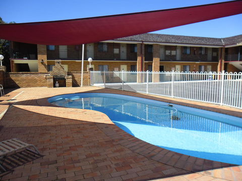 Ben Chifley Motor Inn - Sydney Tourism 32