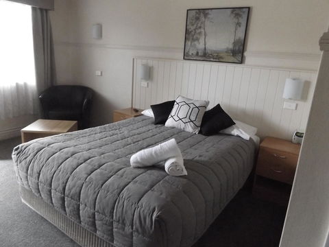 Ben Chifley Motor Inn - Sydney Tourism 2