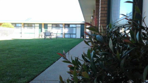 Junee Motor Inn - Sydney Tourism 9