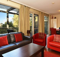 Villa Cypress located within Cypress Lakes - Sydney Tourism