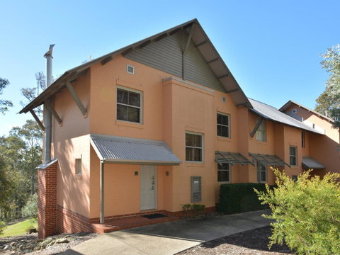 Villa 2br Prosecco Villa Located Within Cypress Lakes Resort - Sydney Tourism 16