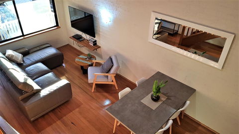 Great Escape Lofts - Sydney Tourism 3