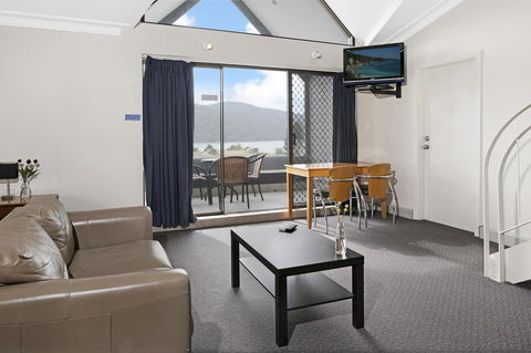 Banjo Paterson Inn - Sydney Tourism 22