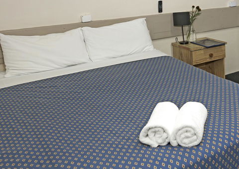 Banjo Paterson Inn - Sydney Tourism 32