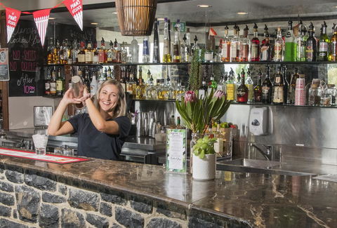 Banjo Paterson Inn - Sydney Tourism 44