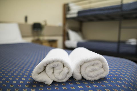 Banjo Paterson Inn - Sydney Tourism 12