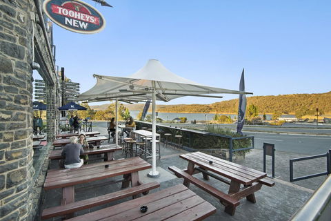 Banjo Paterson Inn - Sydney Tourism 7