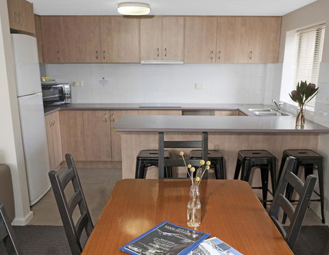 Banjo Paterson Inn - Sydney Tourism 10